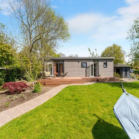 Luxury Near Ouddorp With Garden Holiday home