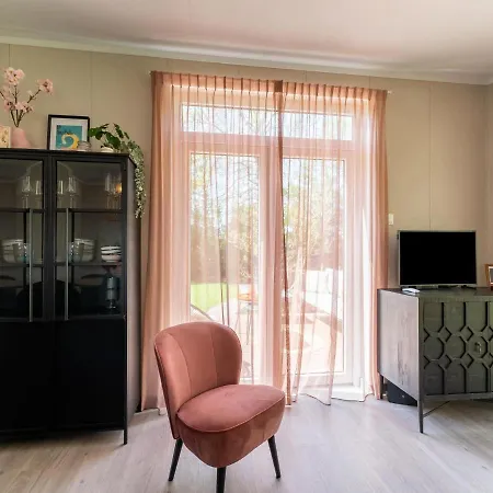 Luxury Near Ouddorp With Garden Сasa de vacaciones *