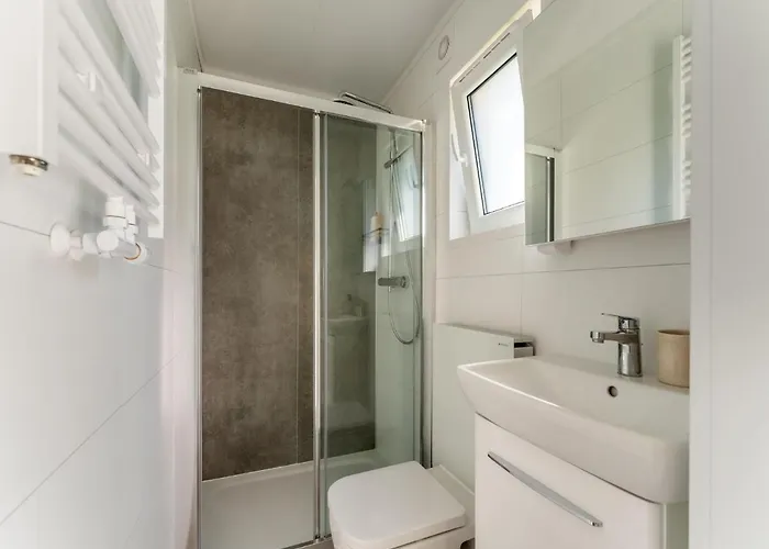 Luxury Near Ouddorp With Garden Vakantiehuis *