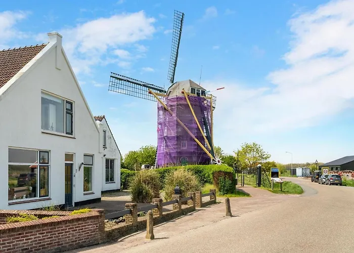 Luxury Near Ouddorp With Garden Goedereede