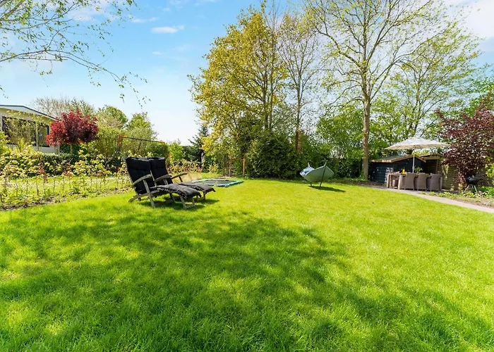 Luxury Near Ouddorp With Garden