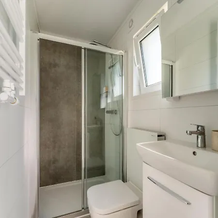 Luxury Near Ouddorp With Garden Casa de Férias *