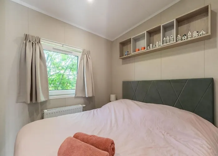 Holiday home Luxury Near Ouddorp With Garden *